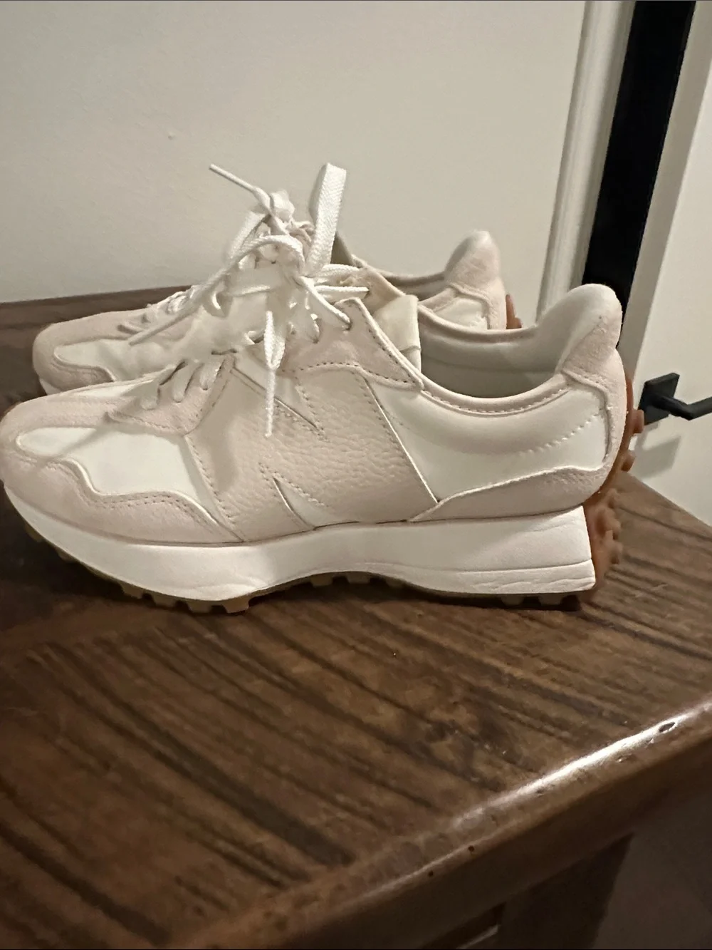 New balance 327